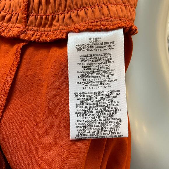 NWT BCBGeneration Short Sleeve Smocked Belted Romper Women's Size Small Orange - Picture 6 of 6